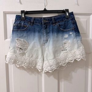 Refuge Ombre Distressed Denim Shorts White Lace Trim Women's Size 10
